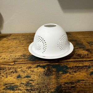 White Decorative Perforated Ceramic Dome Tealight Holder
